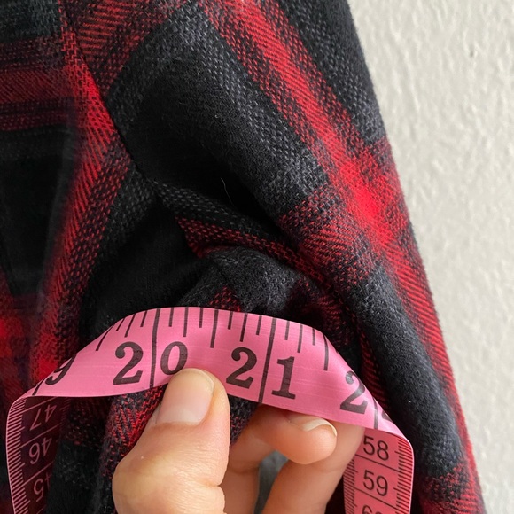 Portland Oregon 1990 Flannel Outerwear - Picture 14 of 15